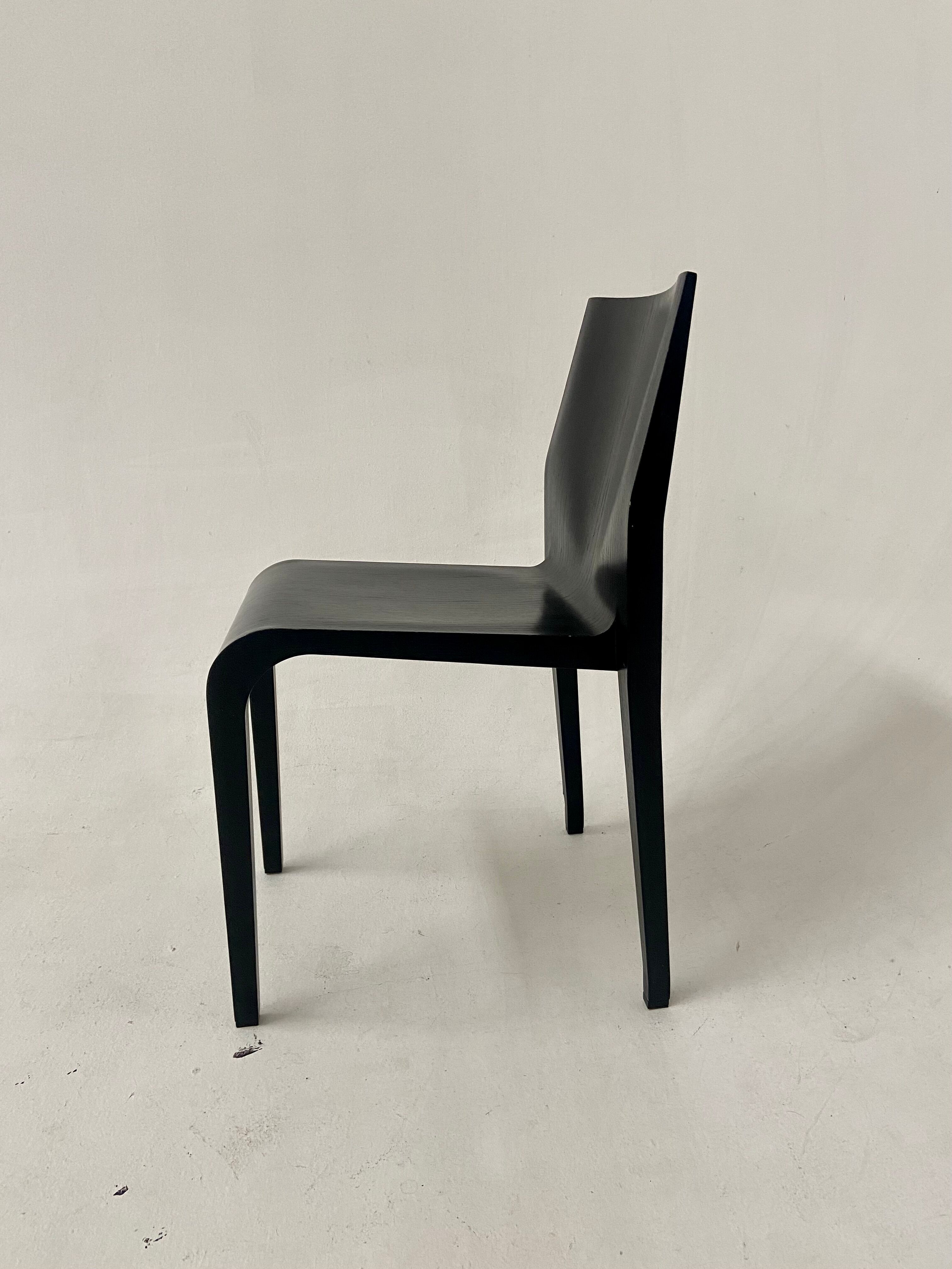 Set of 6 black wood chairs alias la legerra