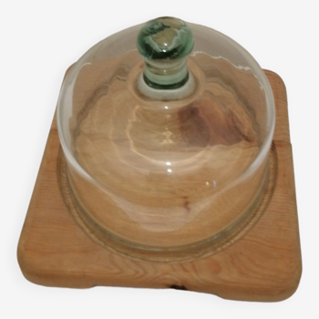 Square cheese platter with domed bell