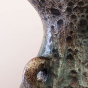 Vase à oreilles en céramique d'Accolay