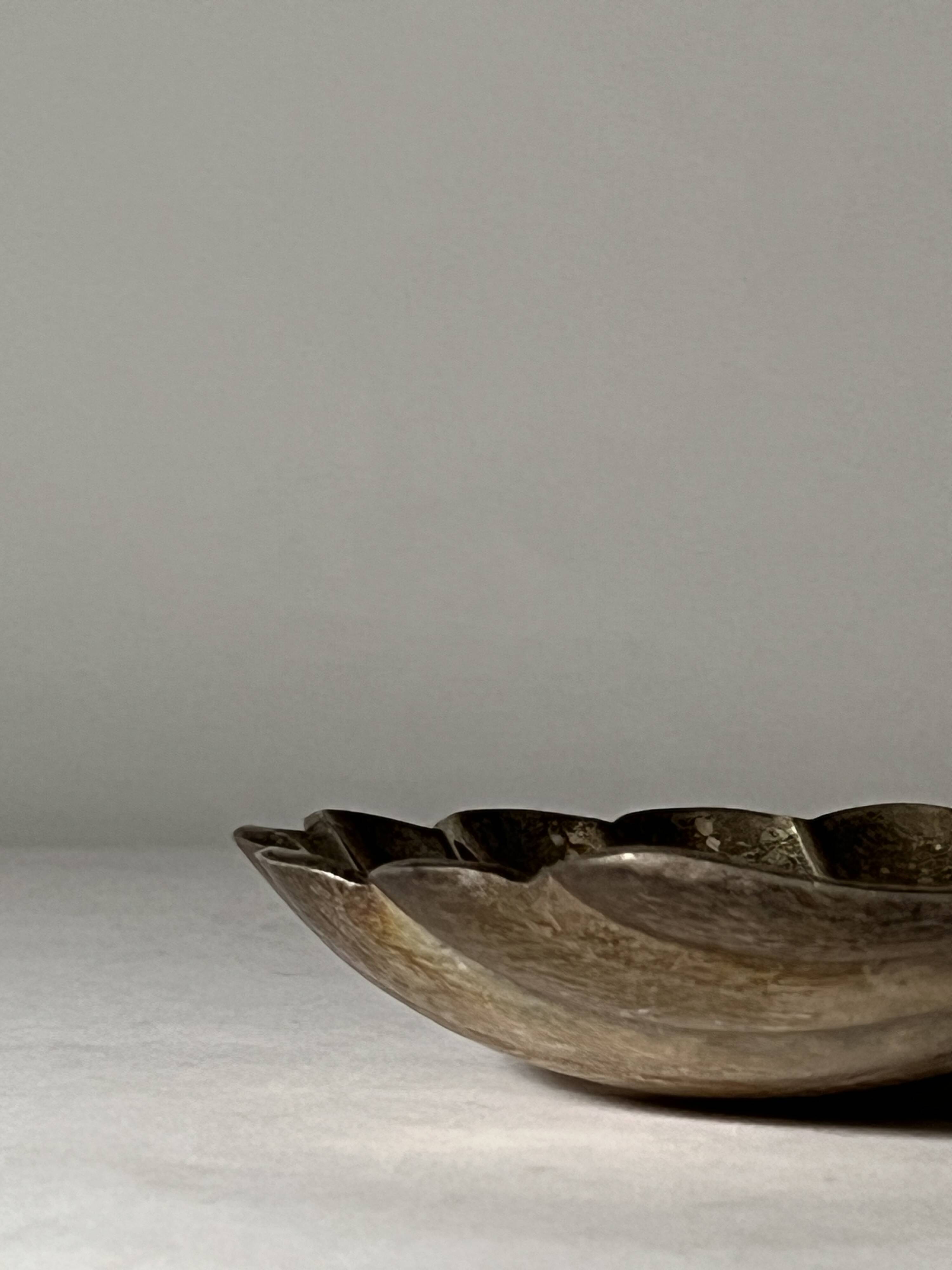 Brass pocket emptier / ashtray, France 1940