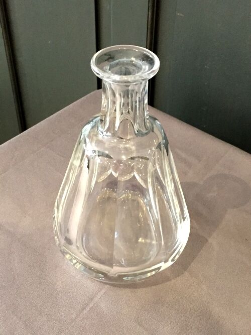 Baccarat Model Talleyrand crystal carafe in superb condition
