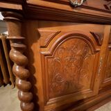 Classic chest of drawers