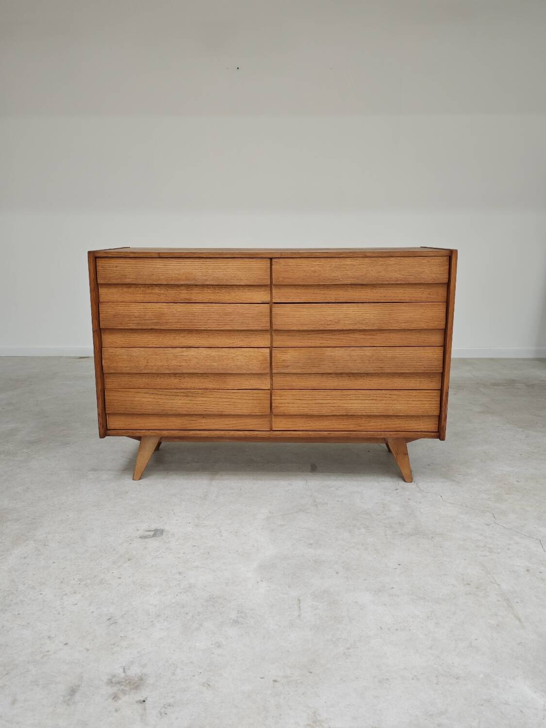 U-453 dub chest of drawers by Jiri Jiroutek for Interier Praha 1960