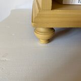 Fine yellow shelf XIXth