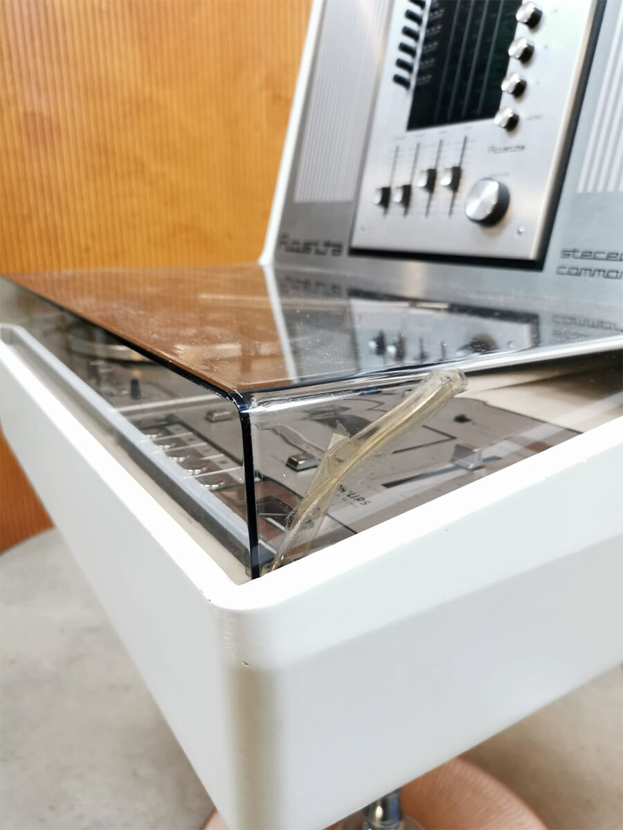 Vintage stereo turntable radio Rosita Commander Luxus 1974