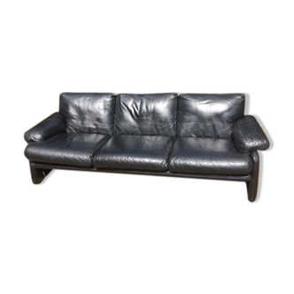 Coronado black leather sofa by Tobia and Afra Scarpa
