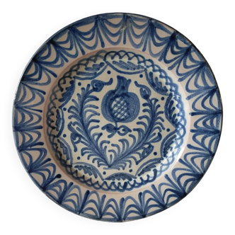 Decorative plate