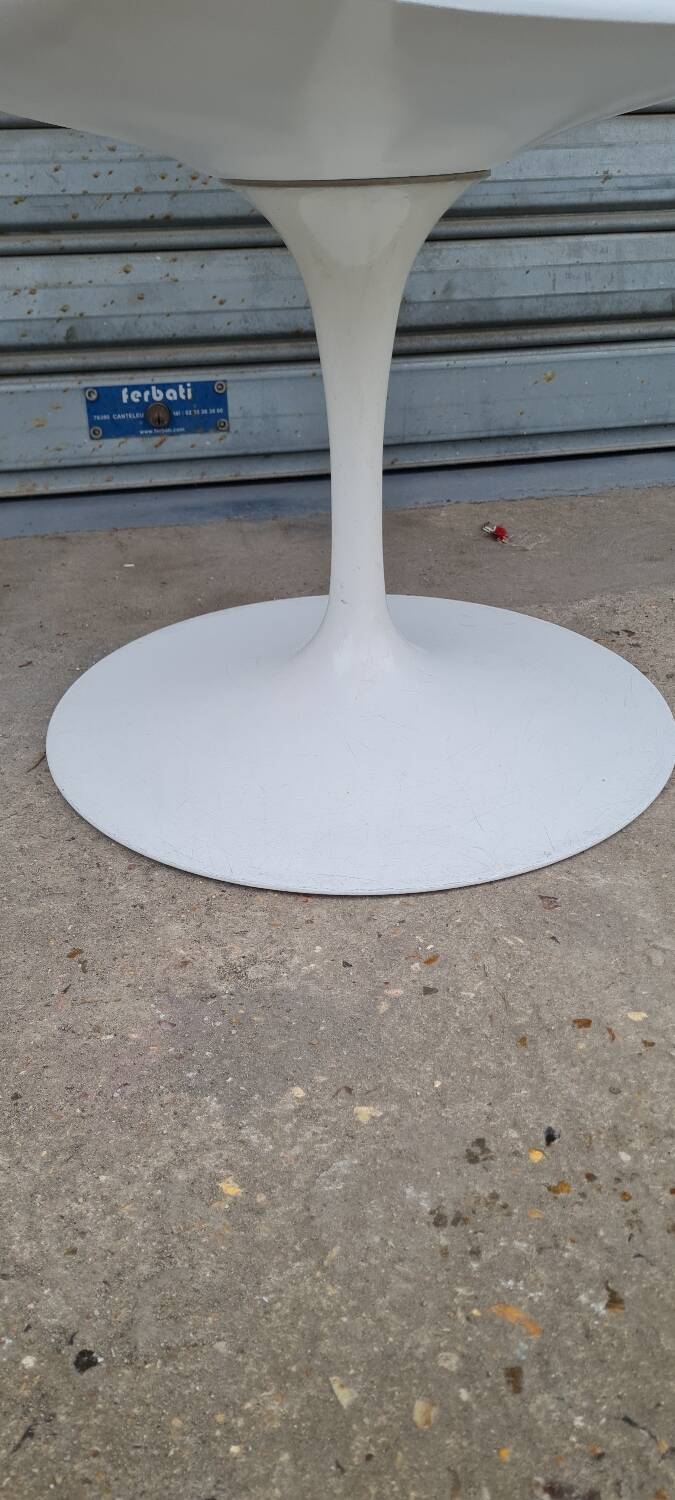 Fauteuil tulipe de eero saarinen pour knoll international 1960