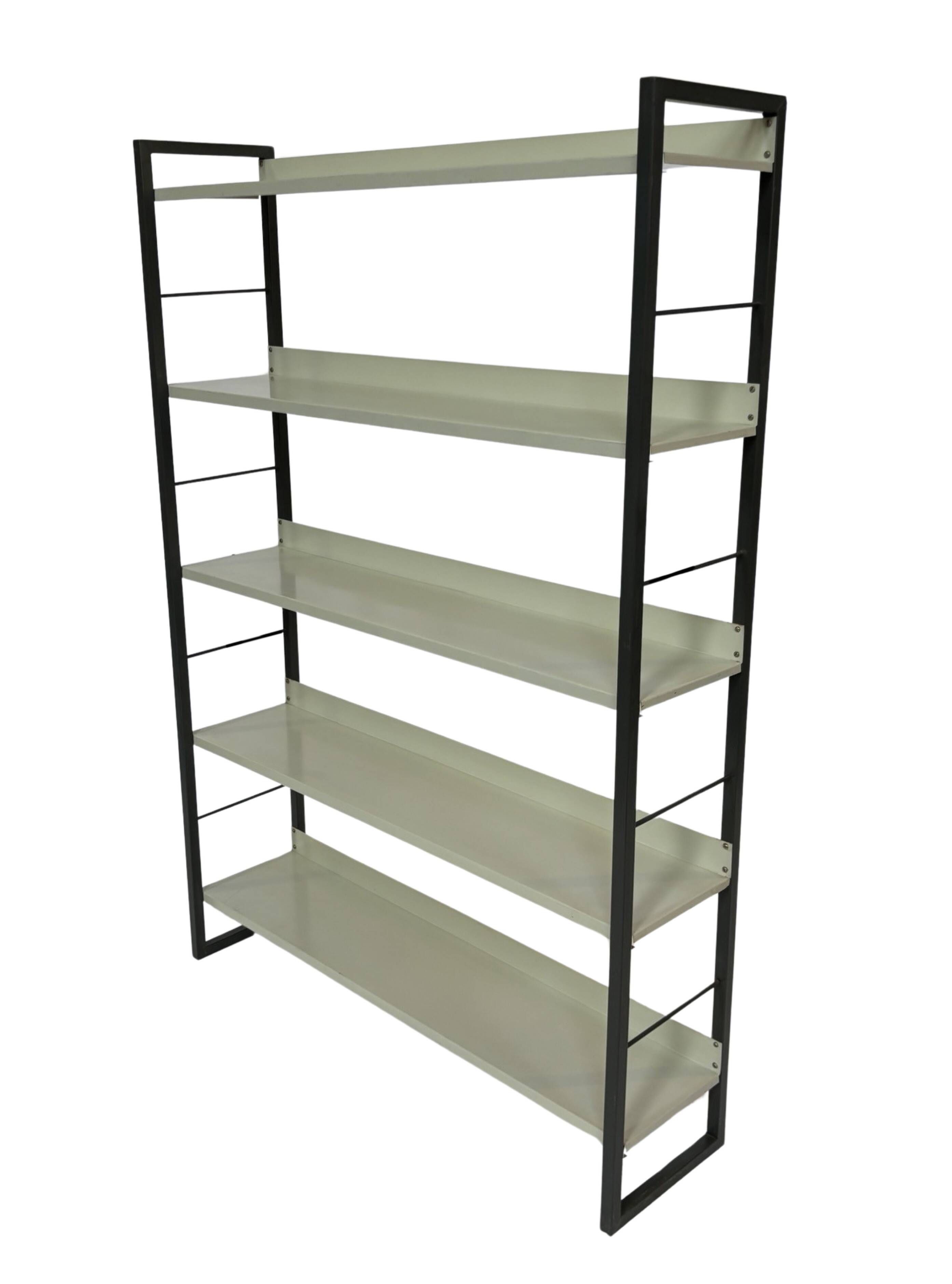 Tomado shelving unit Free standing in metal and gray - 1960s Dutch Design