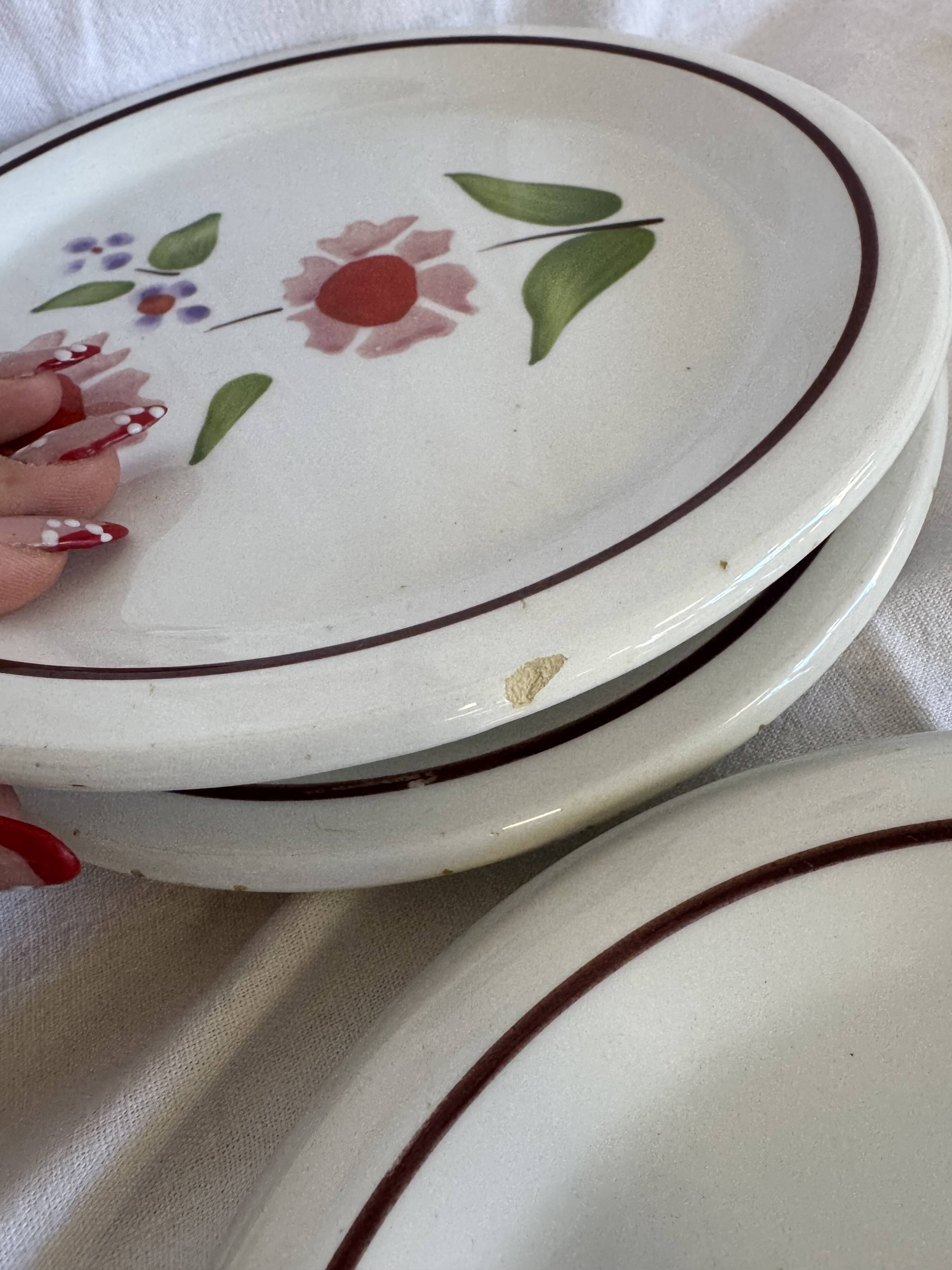 Dessert plates