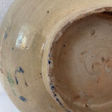 Tunisia ceramic round flat polychrome traditional XVIII e anonymous