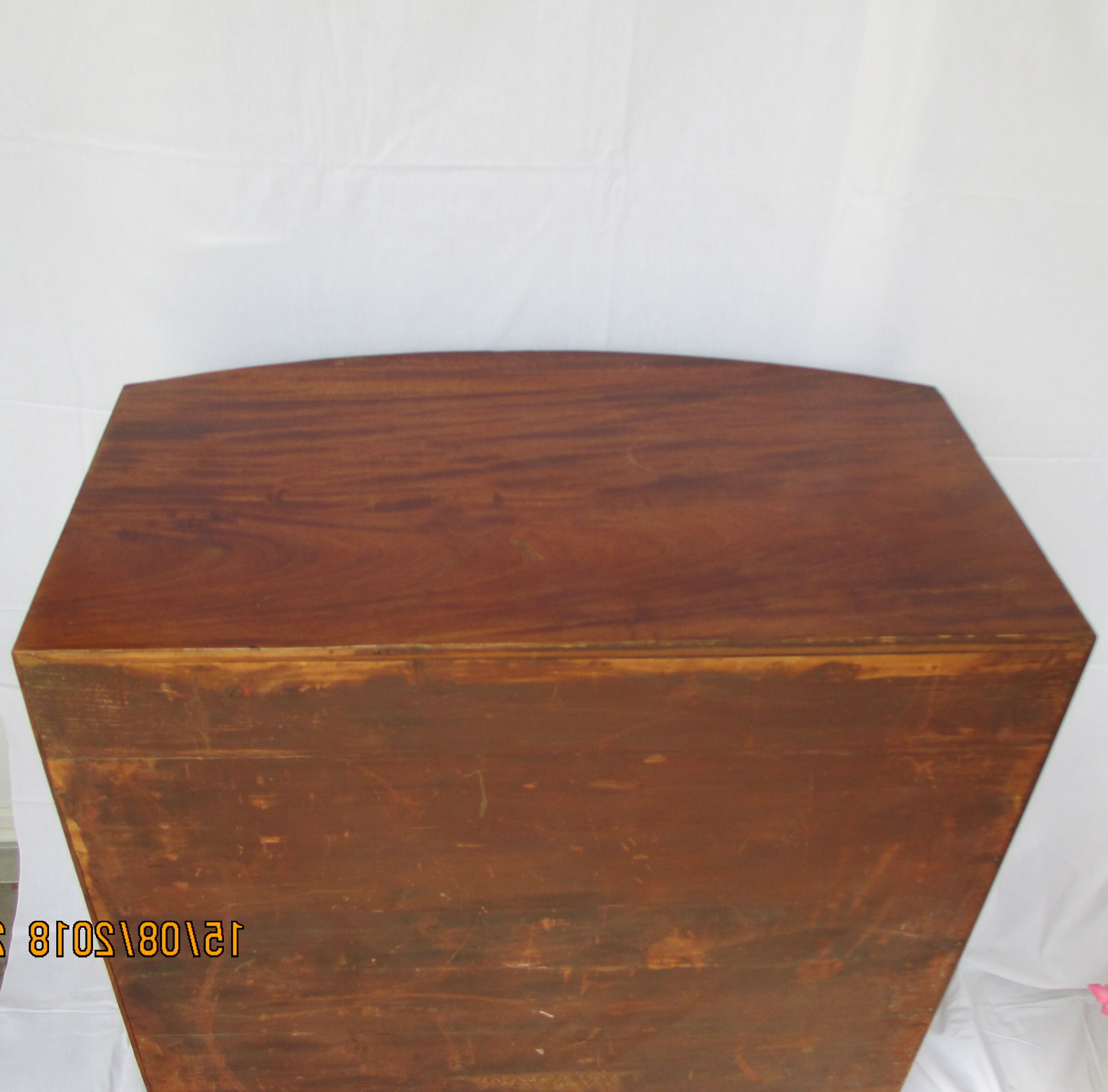 Commode ancienne 4  tiroirs