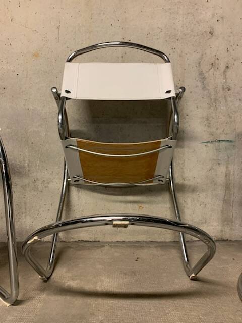 Lot of three vintage tubular armchairs from the 70's
