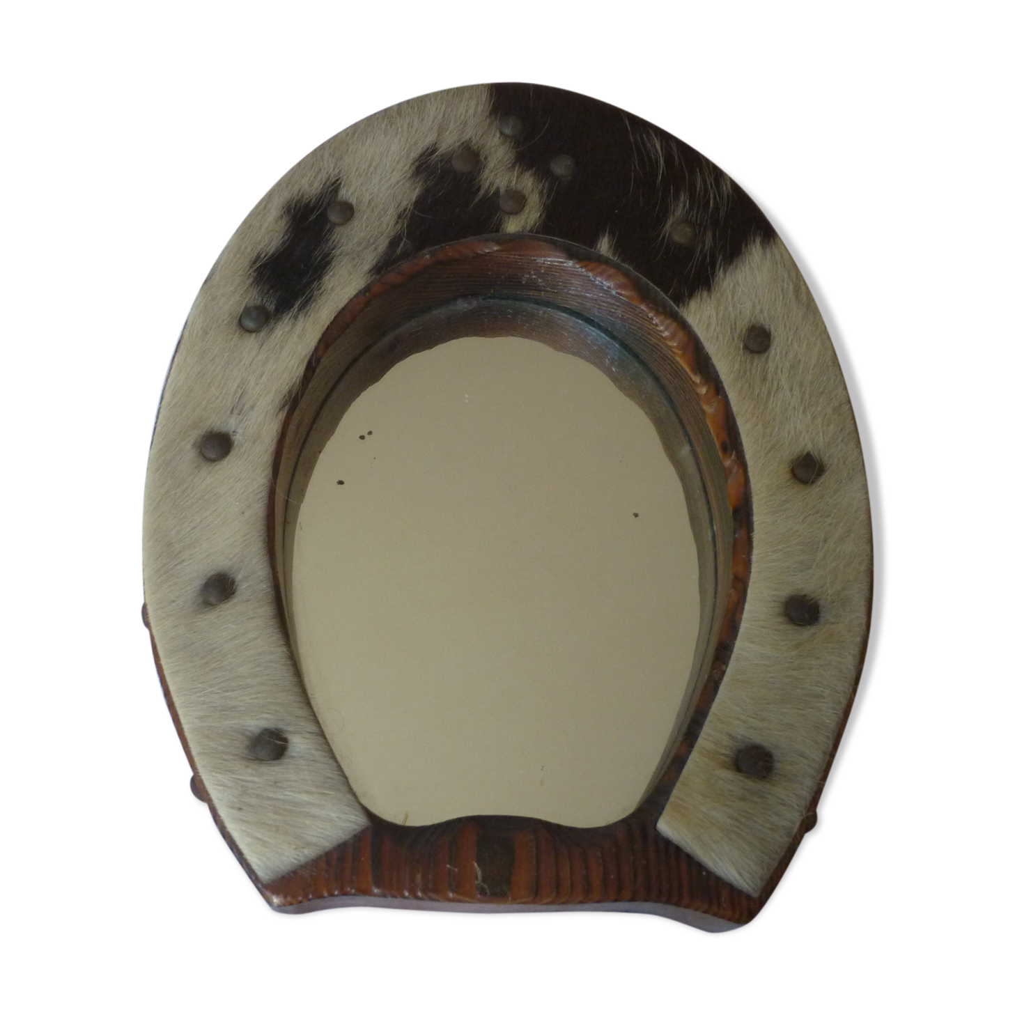 Vintage mirror wood and fur in the shape of horseshoe 25x33cm
