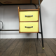 bureau vintage en bois métal et formica jaune