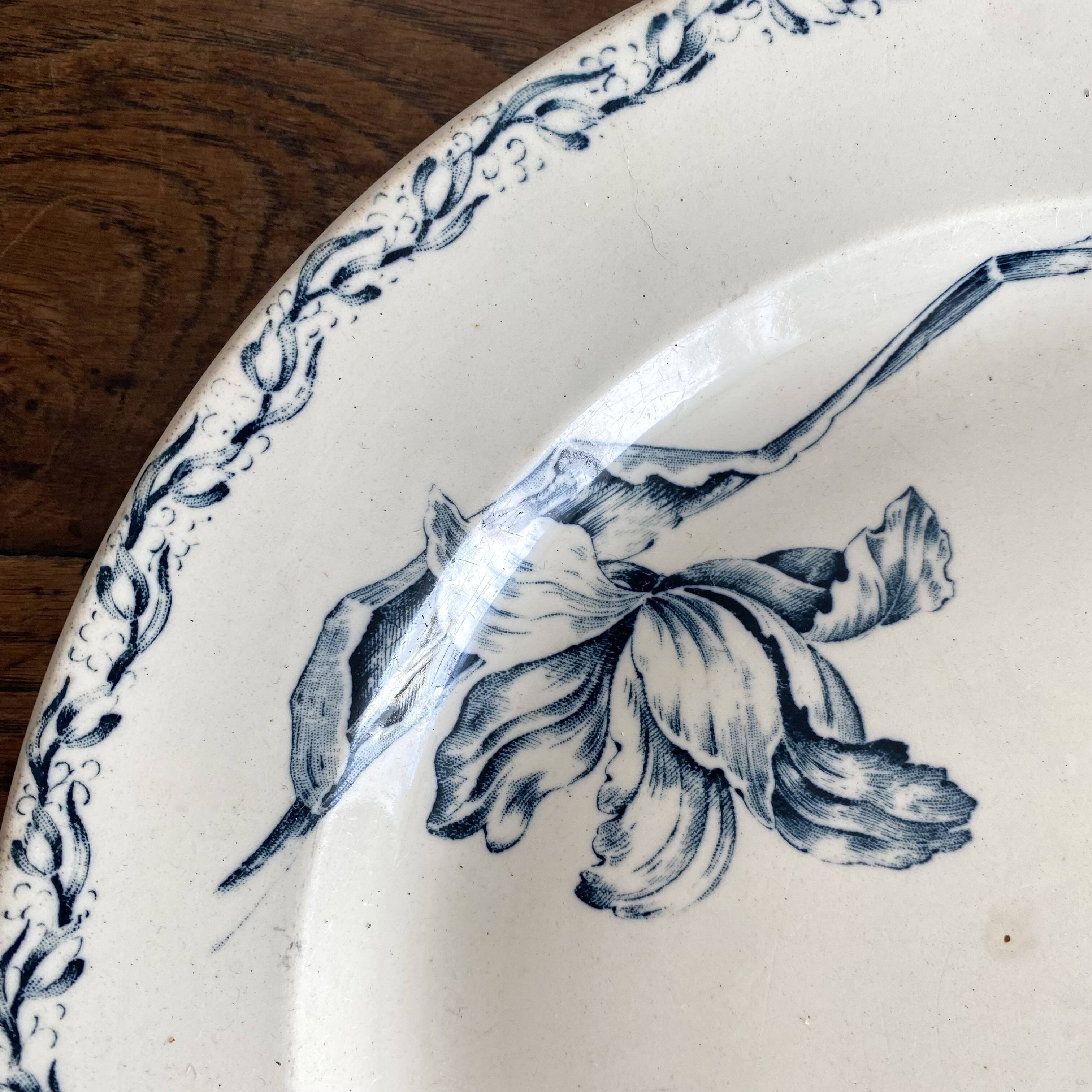 Round ironstone dish Luneville K&G tulip motif