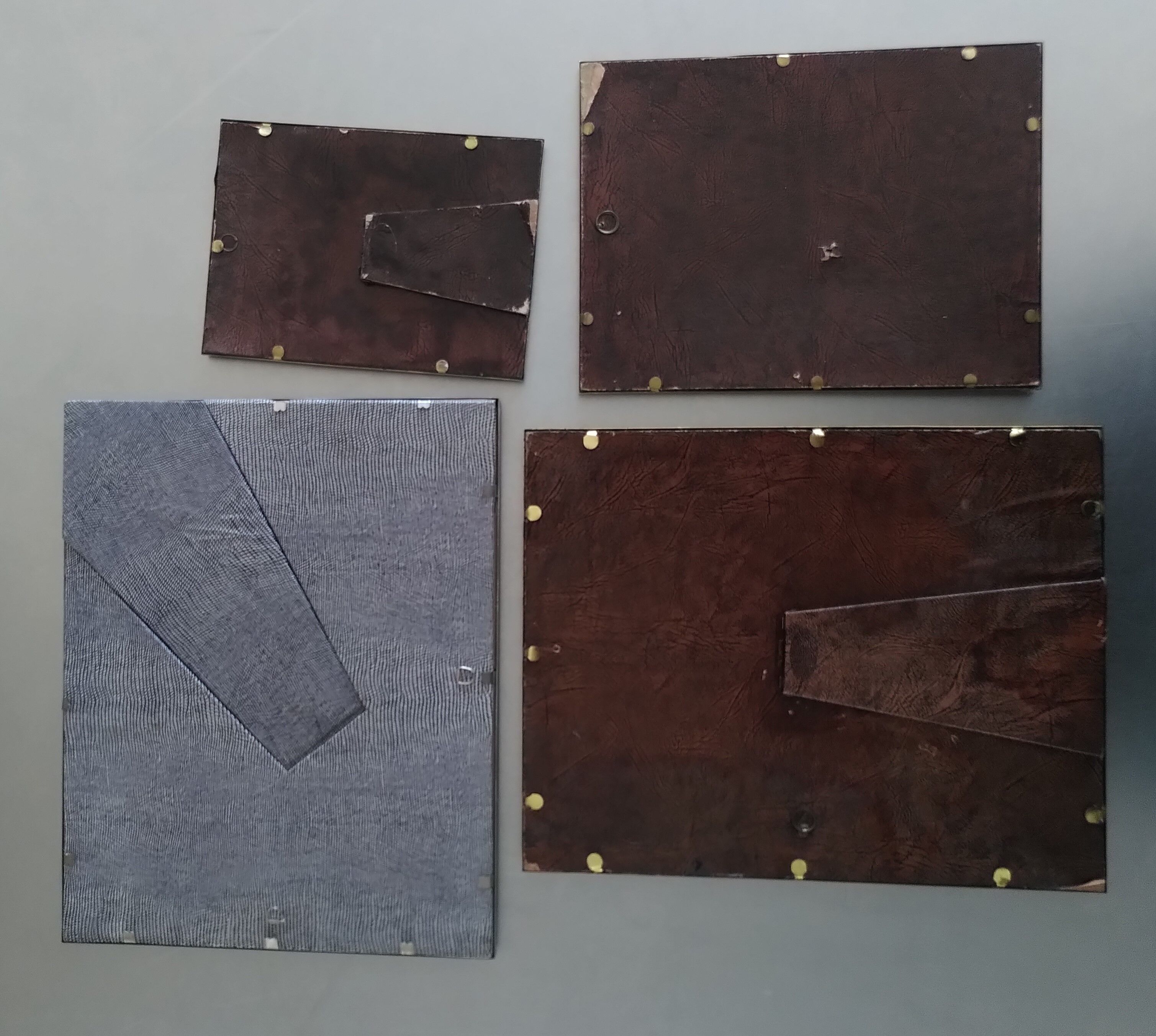 Set of 4 Danish photo frames 40s or 50s in curved glass