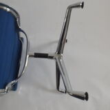 Eames EA 105 side chair