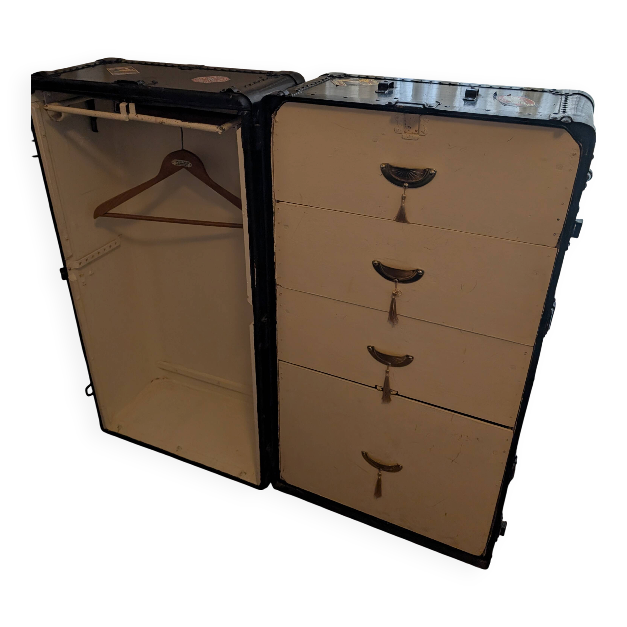 Old Cabin Trunk / Wardrobe Travel Trunk