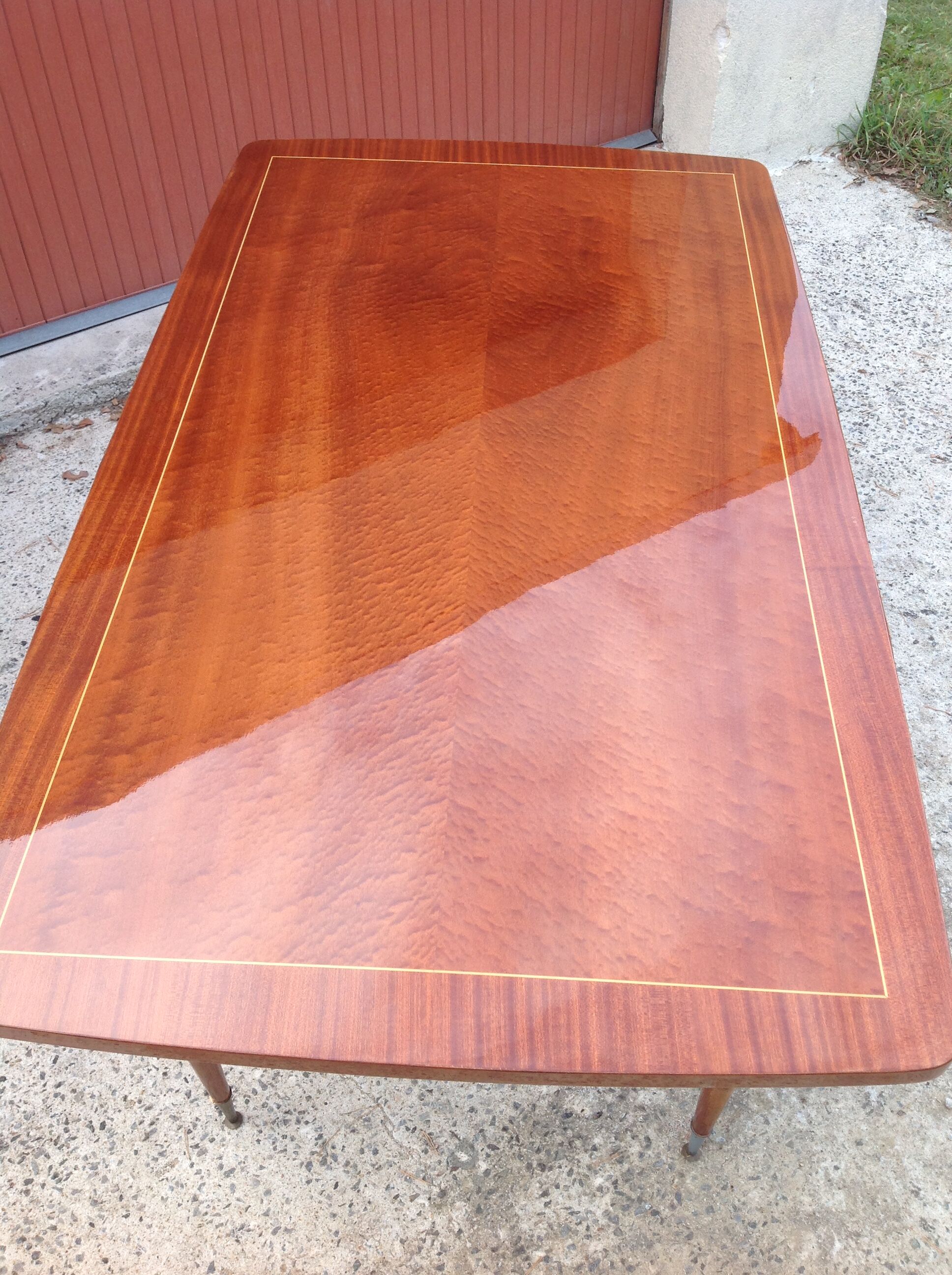 Rectangular marquetry table