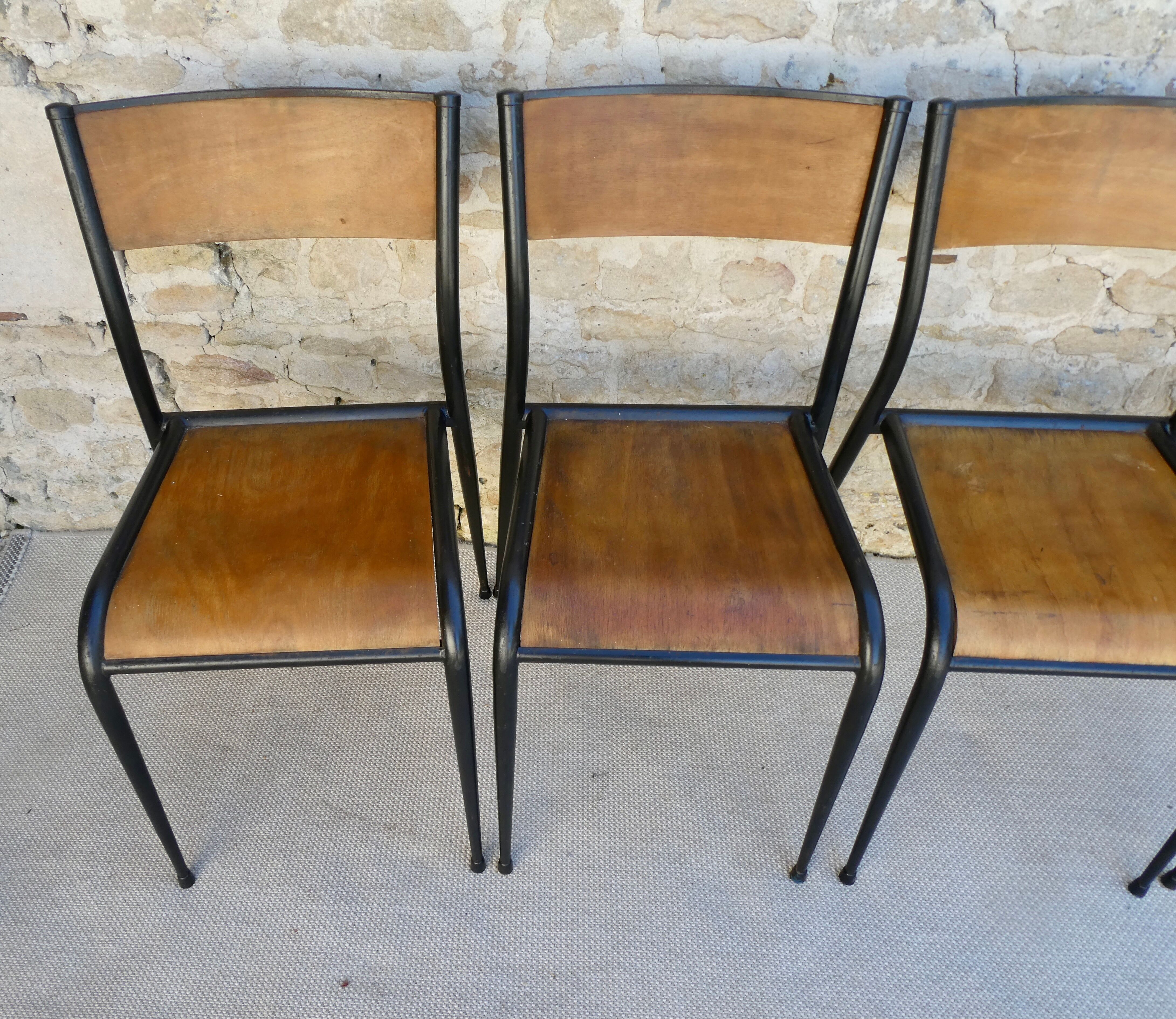 Set of 4 Mullca 510 school chairs
