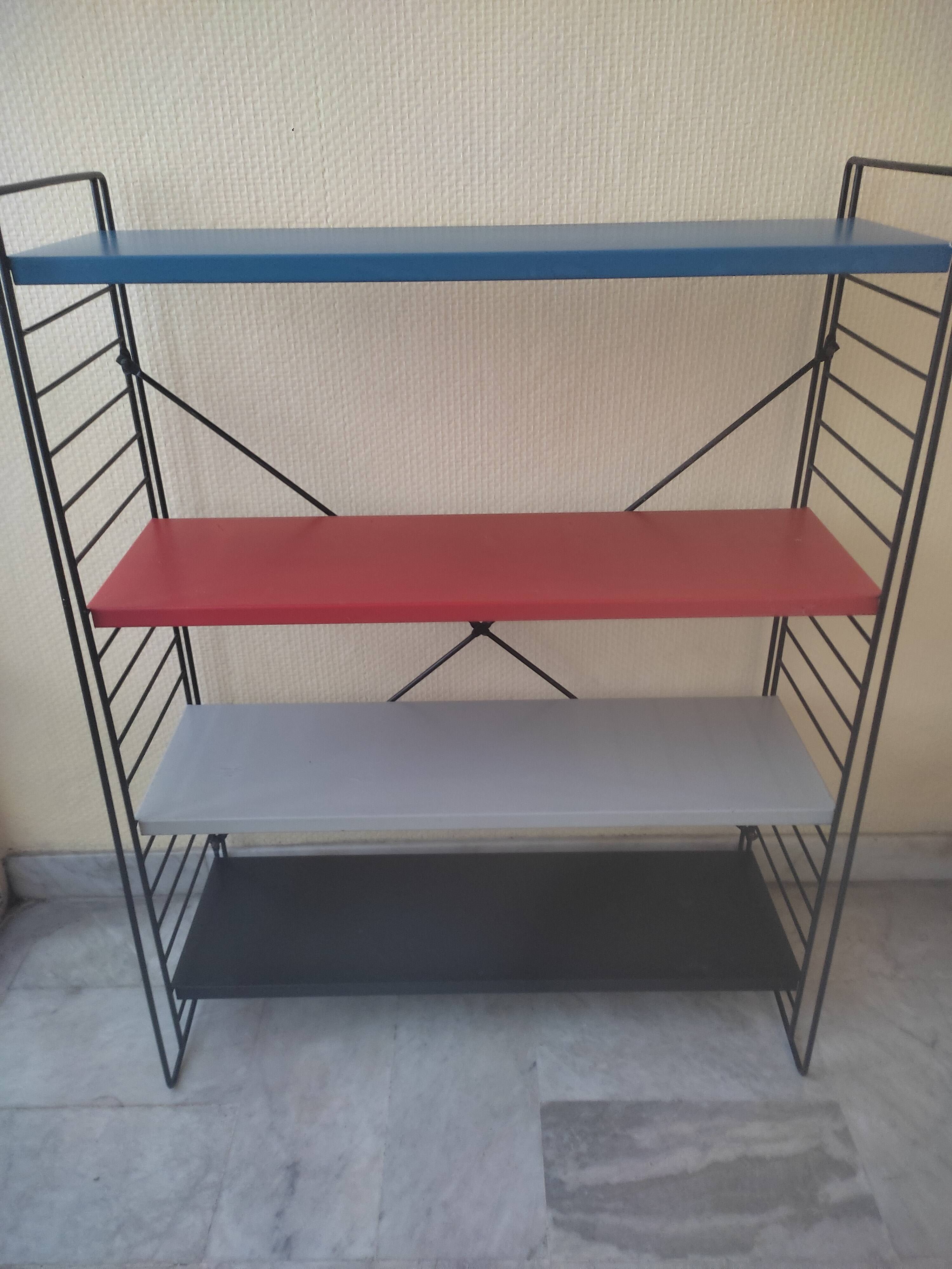 Tomado bookcase shelf