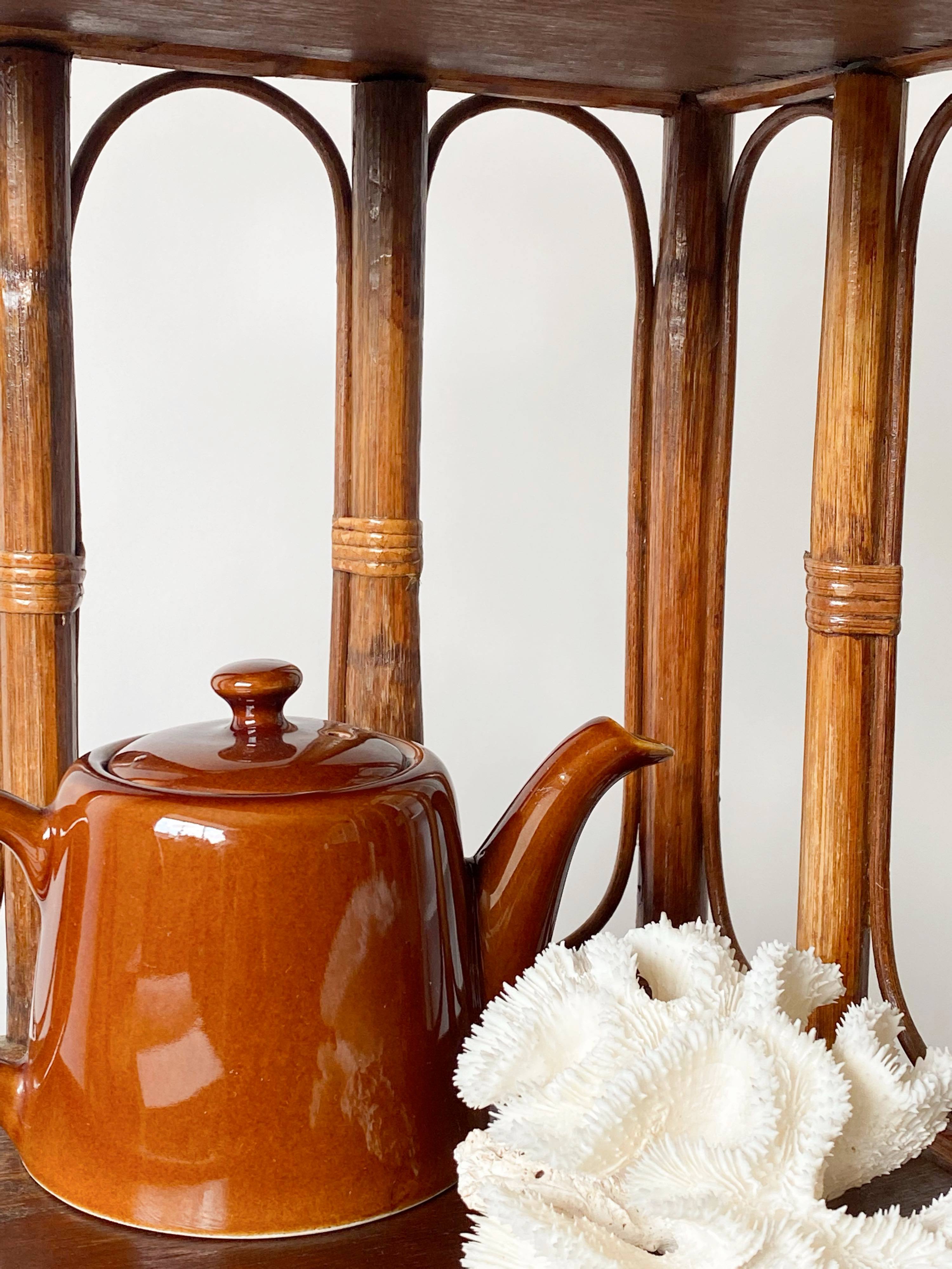 Rattan angle shelves