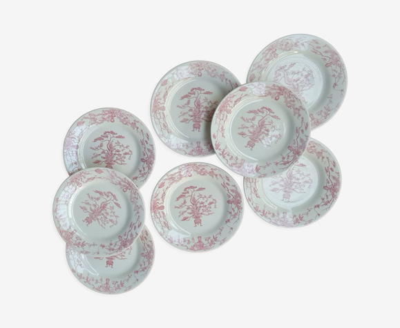 Service de 8 assiettes en terre de fer