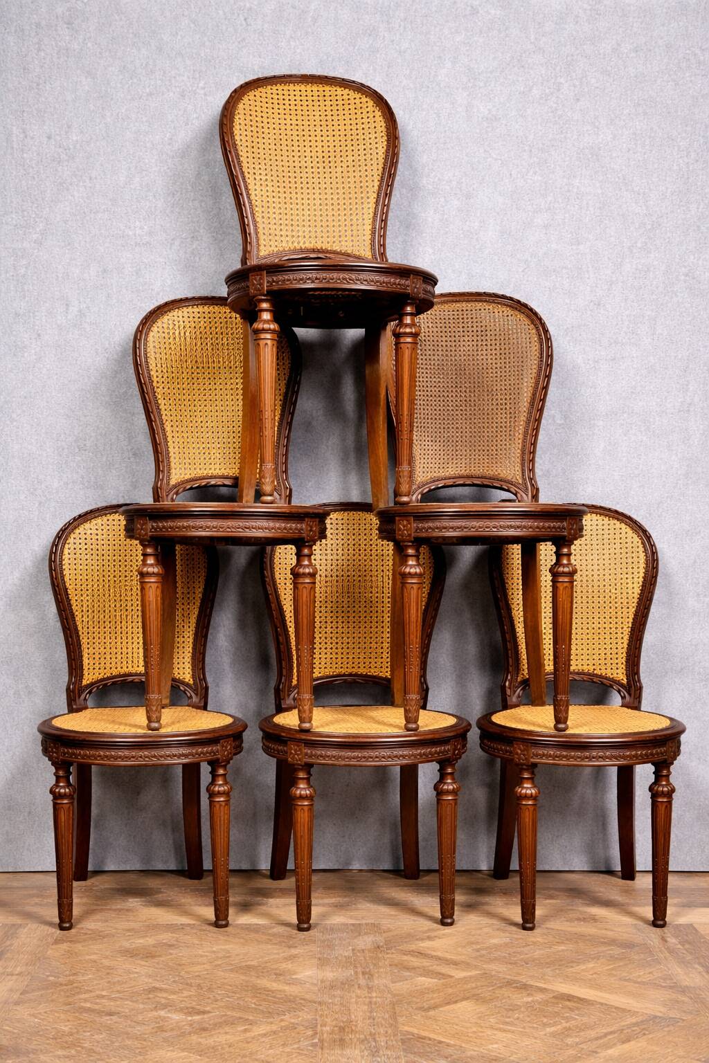Elegant set of 6 chairs known as "rackets", in the Louis XVI style.