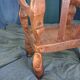 Chaise enfant en chêne sculpté. Ancien meuble breton