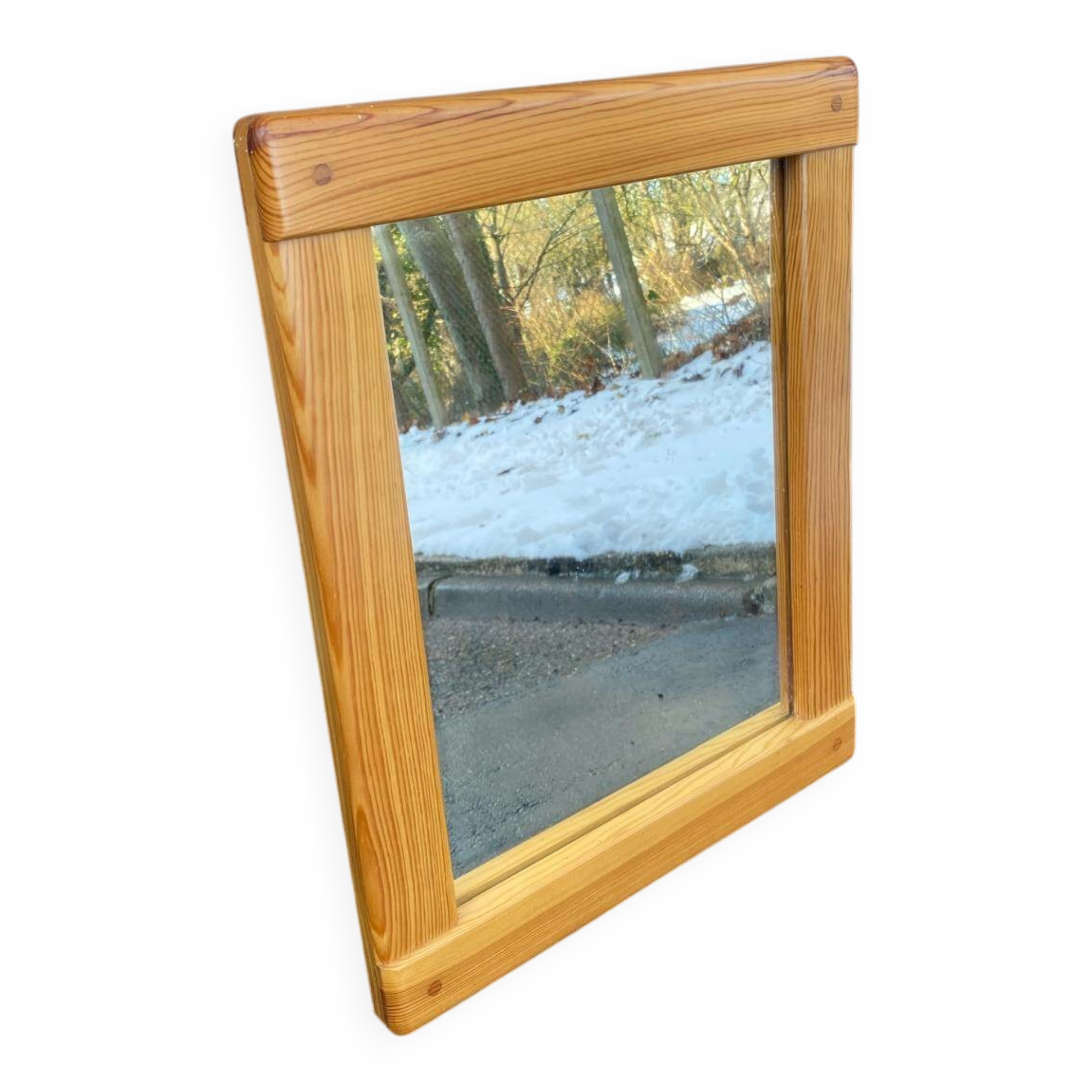 Scandinavian rectangular rounded mirror in pine 40x50cm