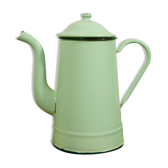Enamelled sheet metal coffee maker