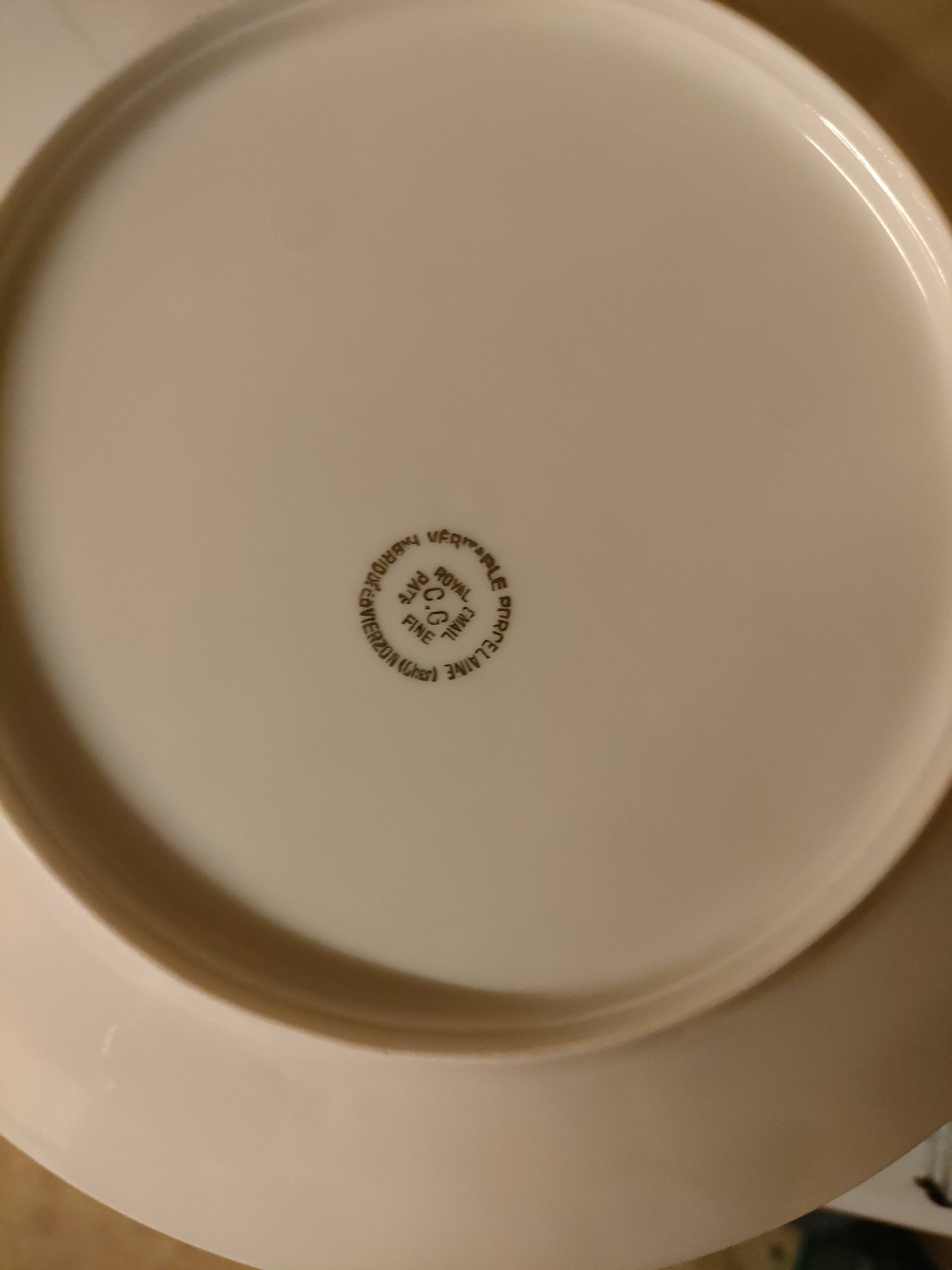 Assiettes creuses porcelaine de Vierzon