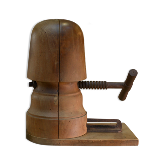 Ancienne forme a chapeau 1900