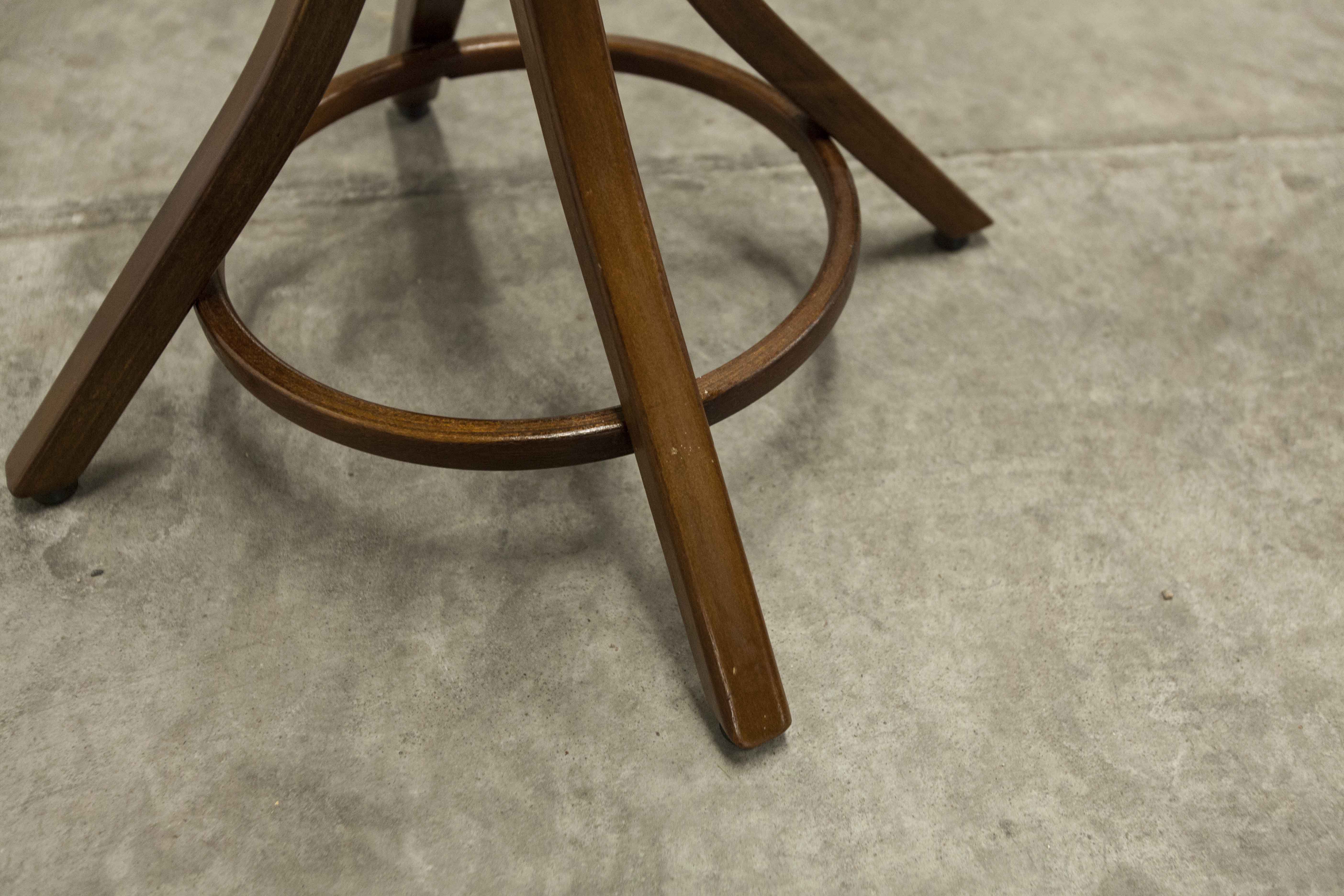 Coat rack rotating parrot Baumann 1960