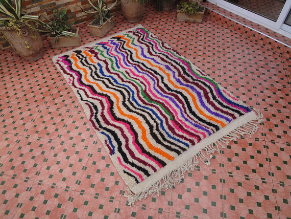 moroccan hand-woven azilal carpet berber 212 x 136 cm