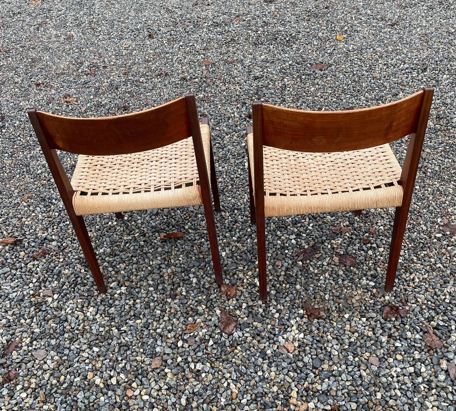 Pair of minimalist vintage chairs "Pia" by Poul Cadovius for Royal Persiennen, Denmark