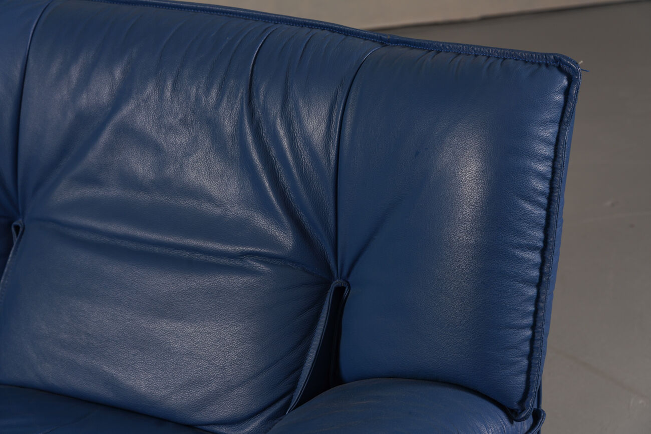 Nicoletti Salotti post-modern leather armchair, Italy 1980s