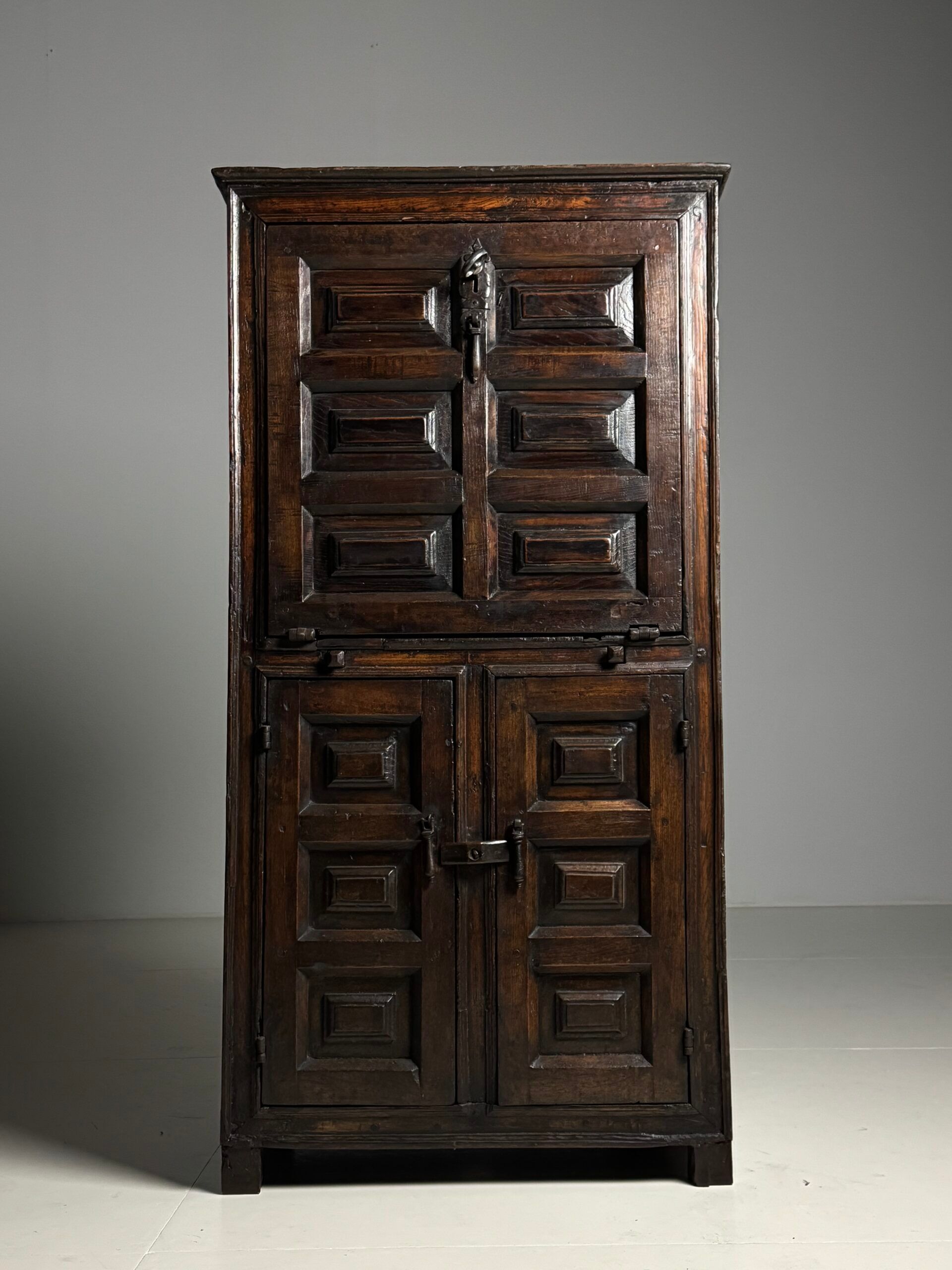 Spanish cabinet ca. 1700
