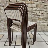 Set of 4 vintage stackable chairs 1980