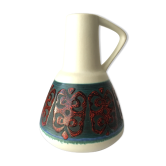 Pitcher vase