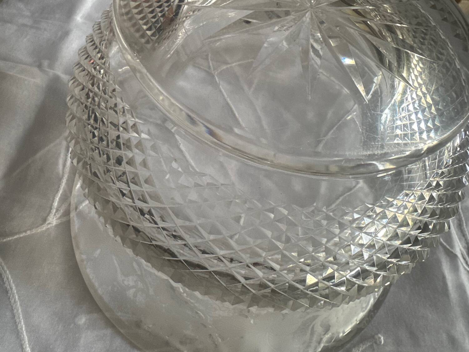 Vintage Centrepiece Edinburgh Crystal from the Period 1867