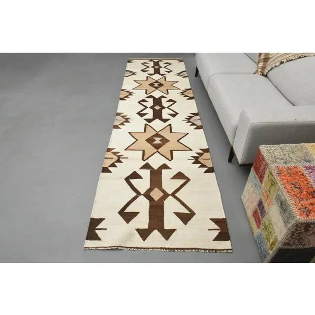 1970s Turkish Oushak Handmade Wool Cotton Beige Runner Rug 95x327