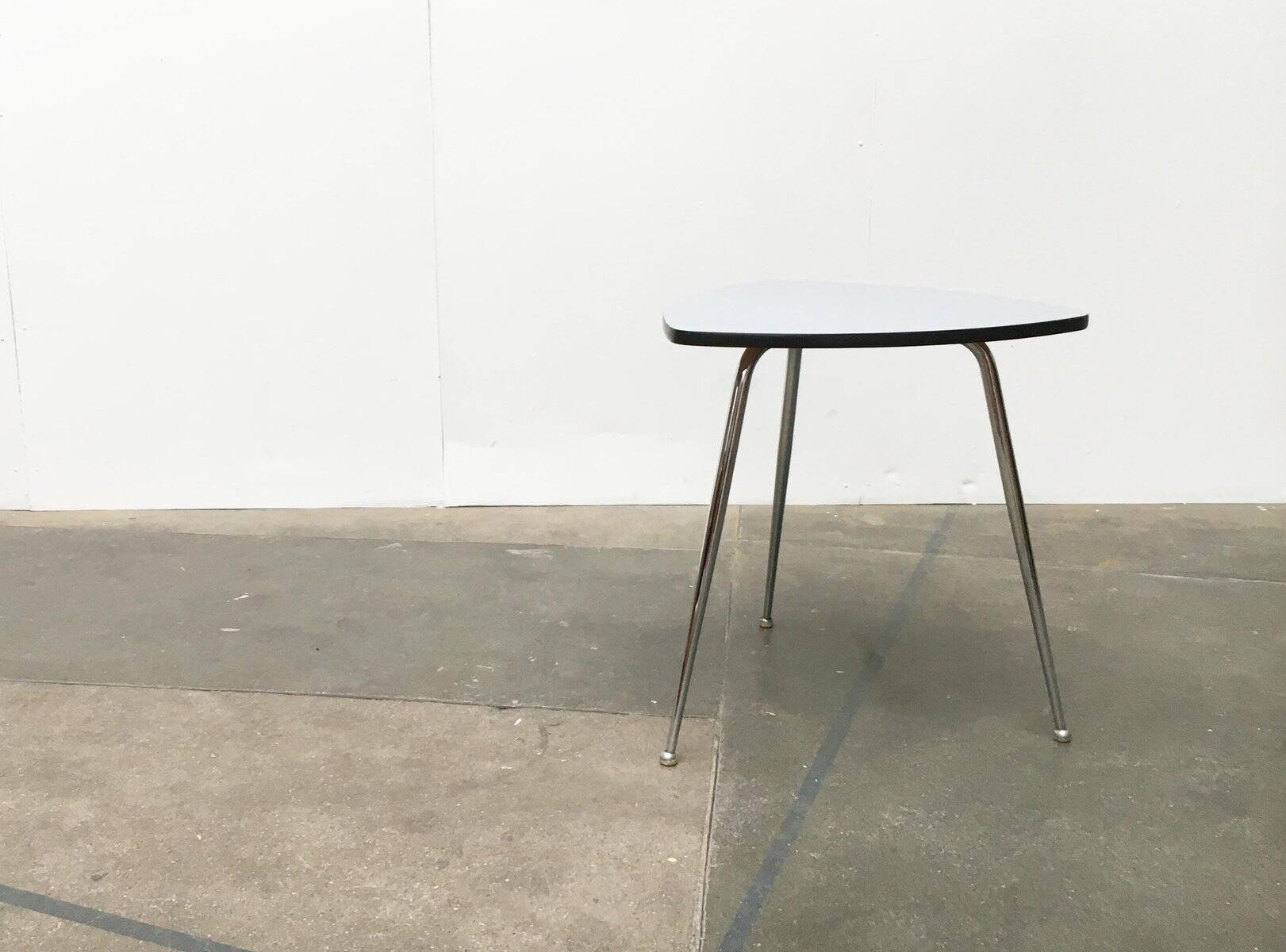 Mid-century German tripod coffee table for Mauser Werke Waldeck.