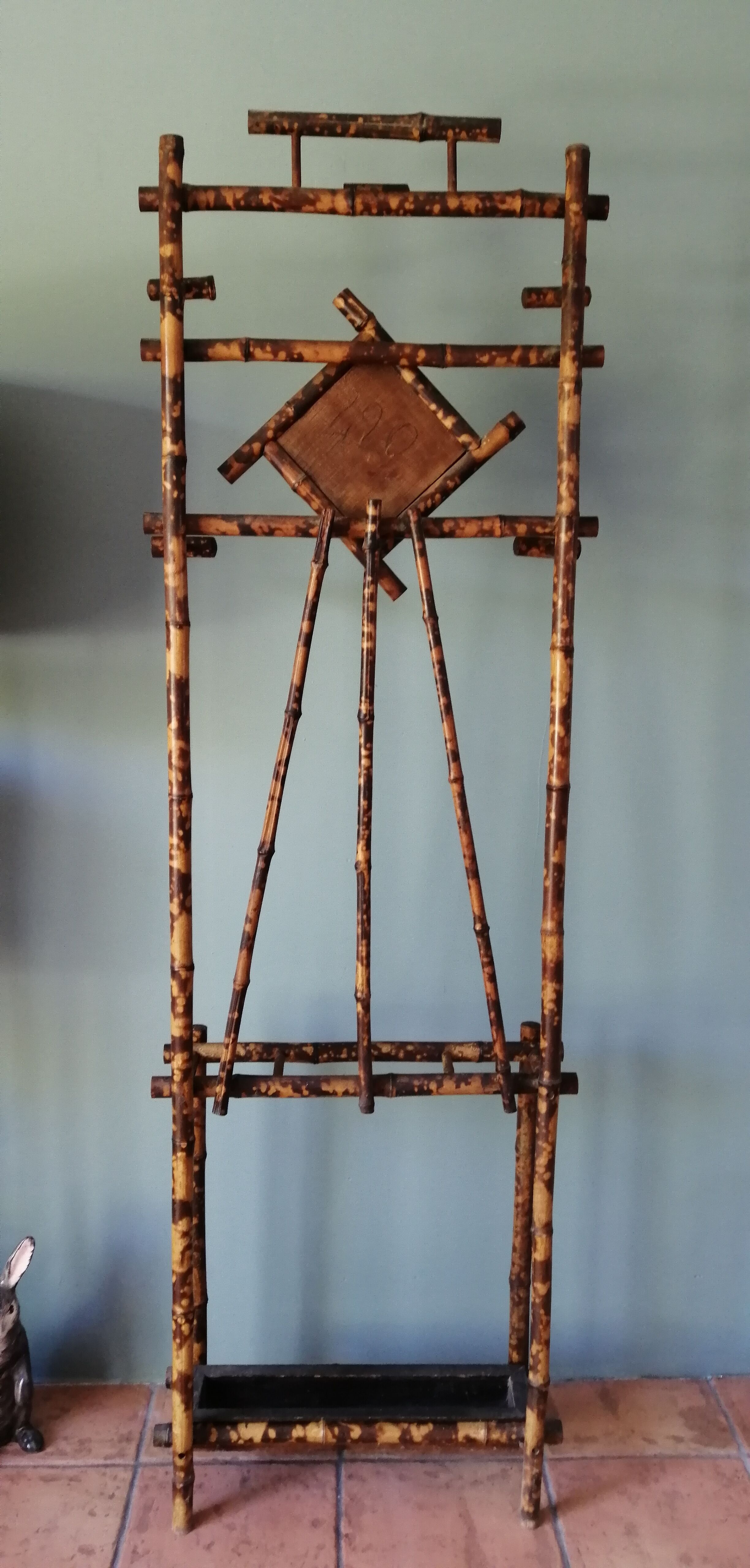 Antique bamboo cloakroom