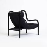 Sling chair made of steel pipe and black canvas