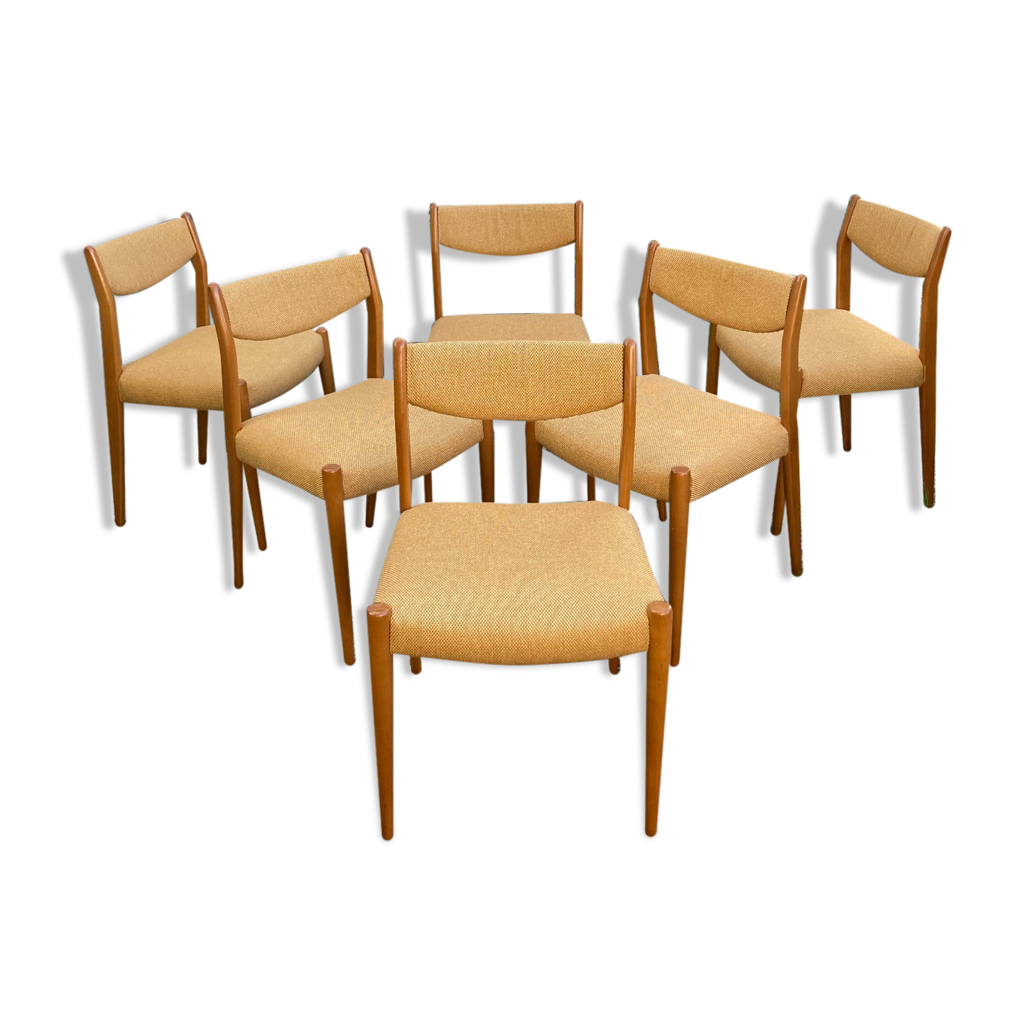 Set of 6 vintage Scandinavian chairs