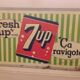 Enseigne métal 7up  1963