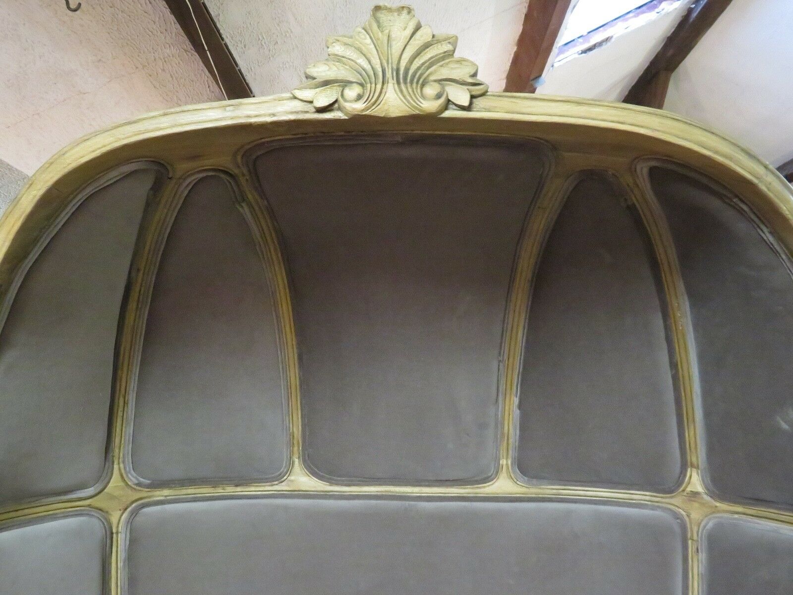 Louis XV-style double cathedral seat/ chair