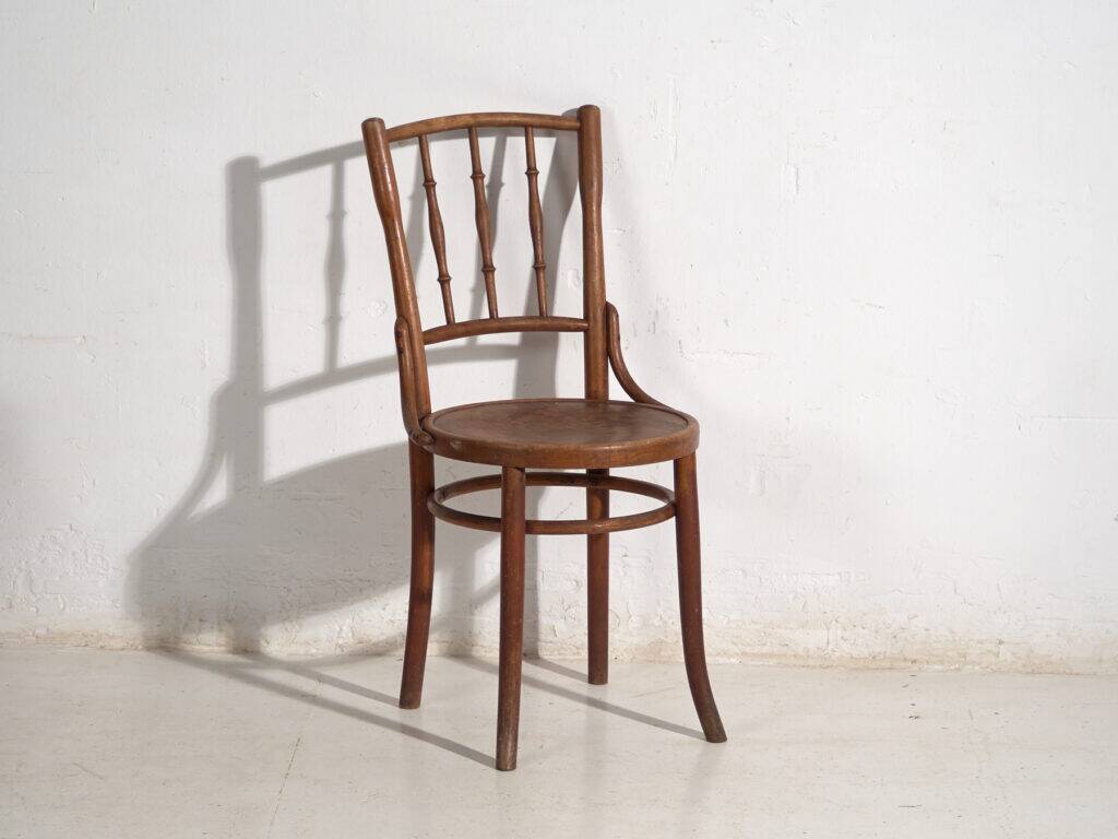 Set of 4 antique bentwood chairs in Thonet style – Central Europe, circa 1900